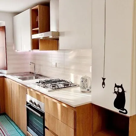 Apartament Quadrilatero, Spaziosa, Easy, Ca' Dei Viaggiatori